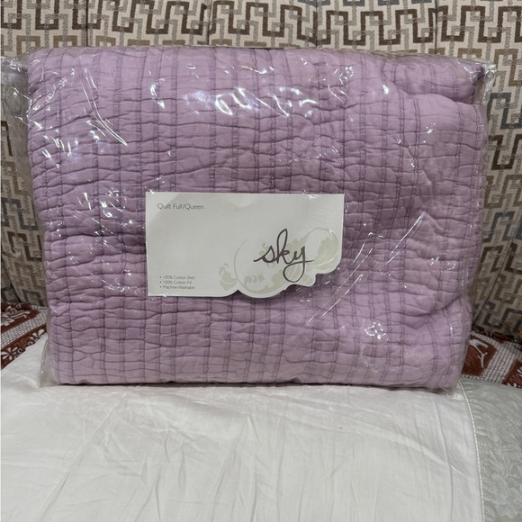 Sky Pintuck FULL / QUEEN Quilt Coverlet Sz 88”x 96” 100% Cotton In Lavender - Picture 10 of 15